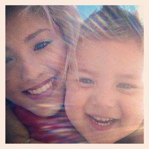 Meet your Posher, Crystal